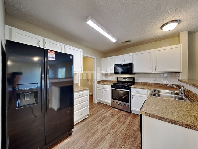 Photo - 4319 Armitage Dr