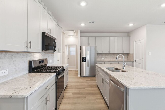 Photo - 109 Greenbriar Dr