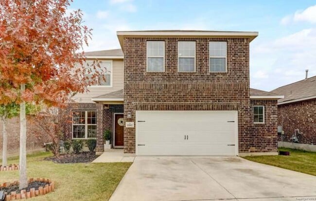 **Your Dream Home Awaits in Gated Ladera!*... - **Your Dream Home Awaits in Gated Ladera!*...