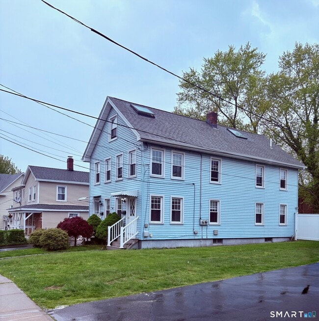 Photo - 21 Monroe St