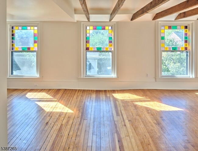 Photo - 46 York St Unit 3