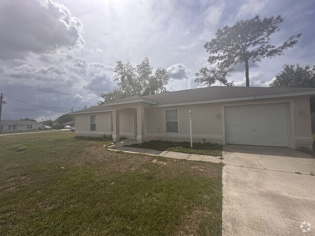 Building Photo - 9 Cedar Cir Rental