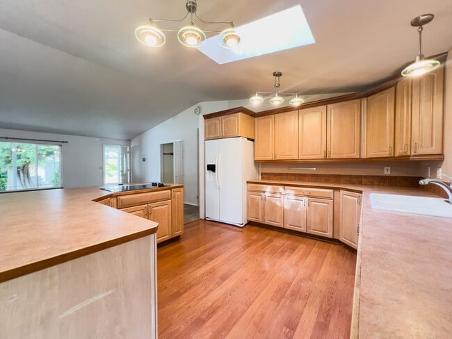 Photo - 3 bedroom rambler on corner lot