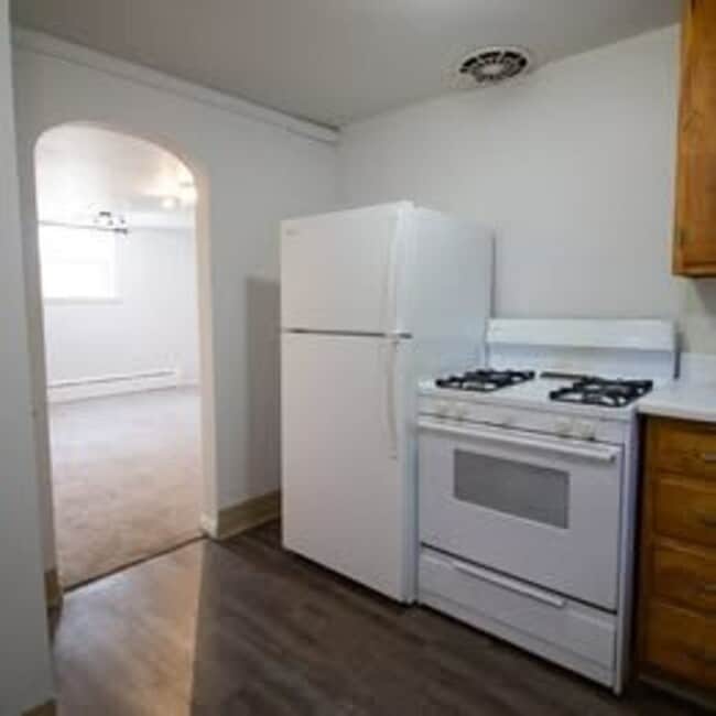 Photo - 101 N Duluth Ave