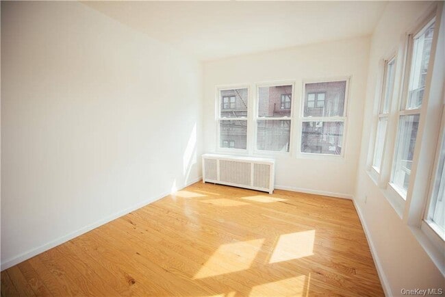 Photo - 1443 Beach Ave
