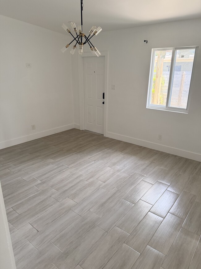 Photo - 237 SW 14th Ave Unit Suite 237