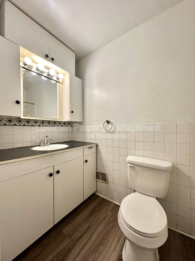 Photo - 529 Wheaton Ave Unit 4