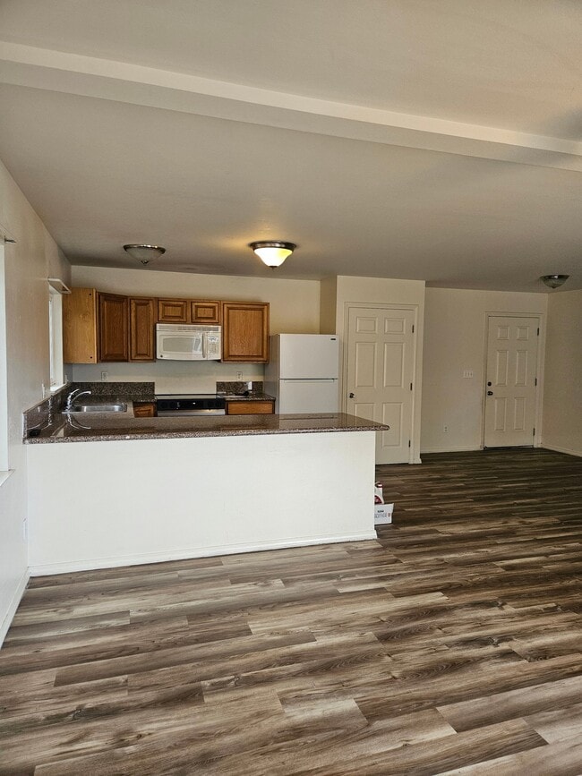 Photo - 2044 Ulei Pl Unit B