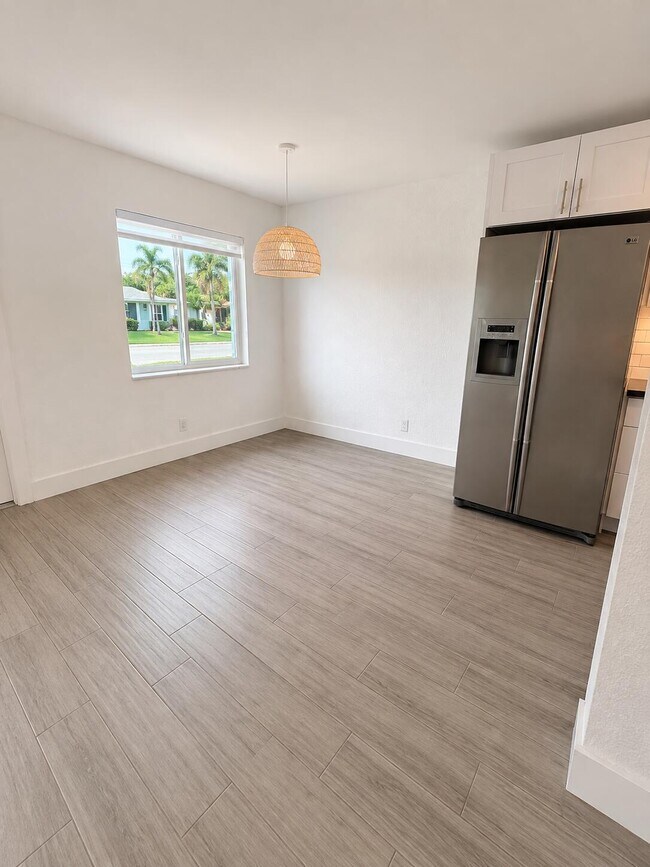 Photo - 134 NW 57th St
