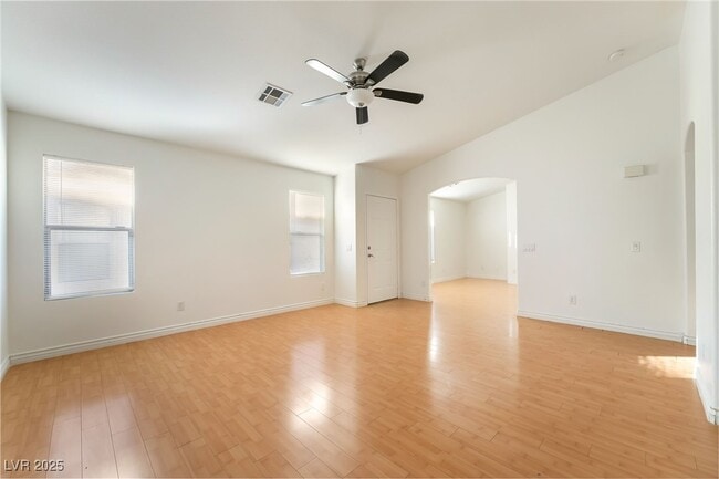 Photo - 11000 Vallerosa St