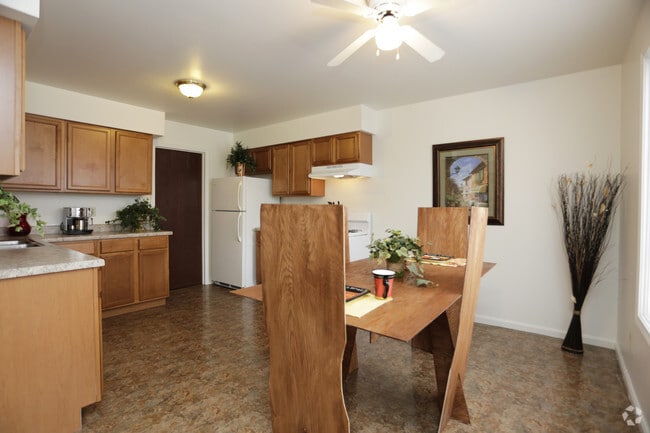 Photo - Hampton Park Apartments