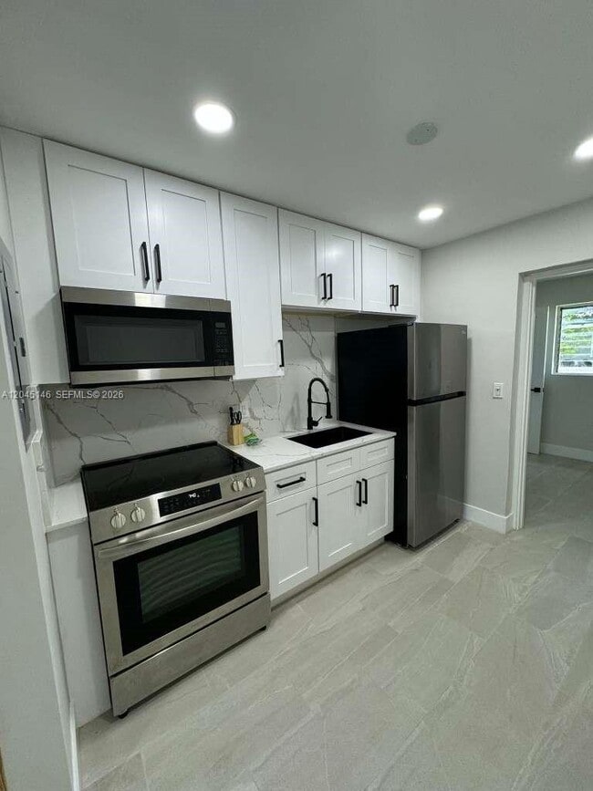 4708 SW 33rd Ave Unit 4708
