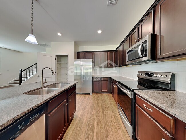 13021 Wishsong Ct