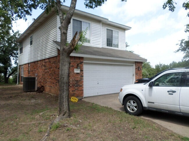 2207 Cheyenne Trail
