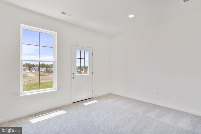 Photo - 88 Mossdale Blvd