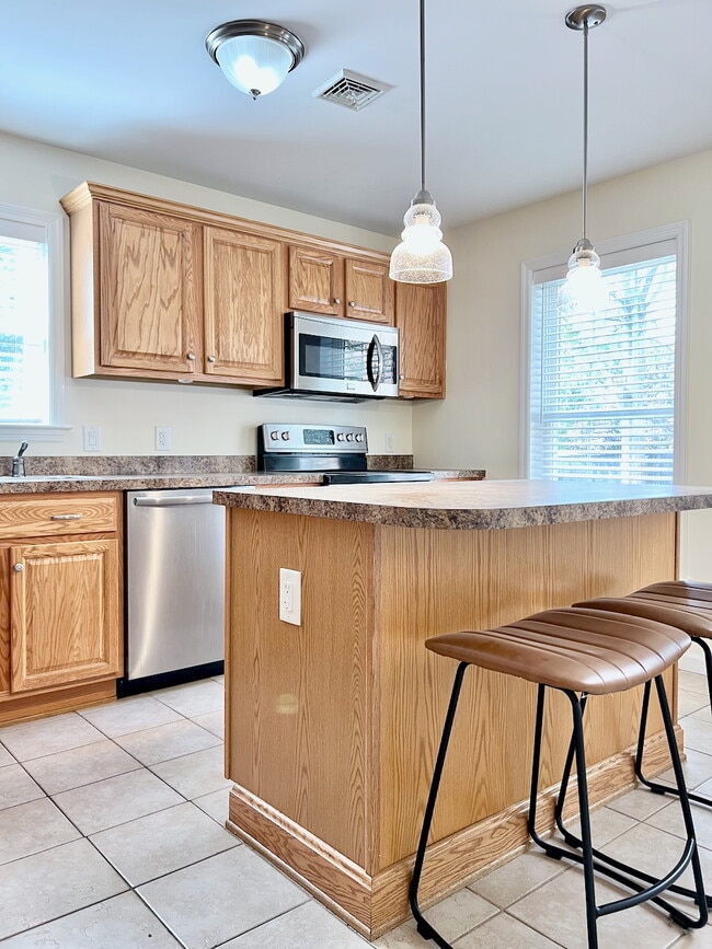 Photo - 67 Clarendon Ave