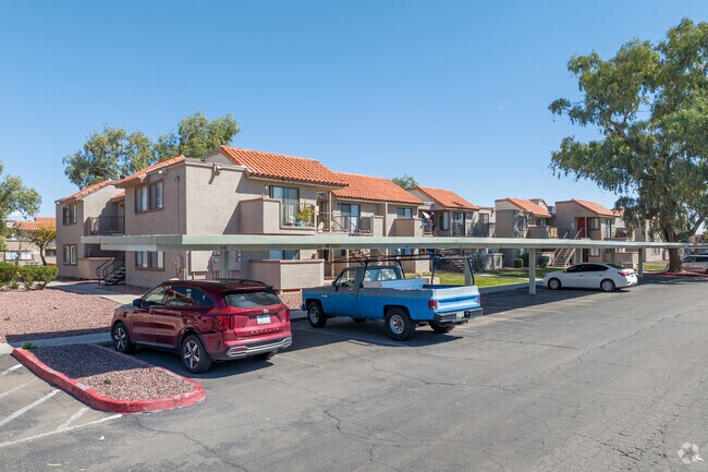 Center Park Apartments