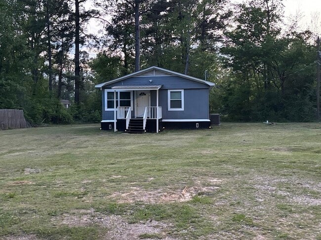 Building Photo - 2075 FM 2625