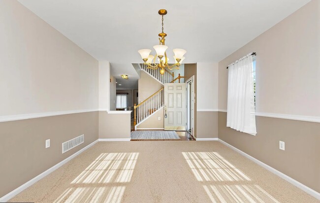 Photo - 387 Wheatfield Cir