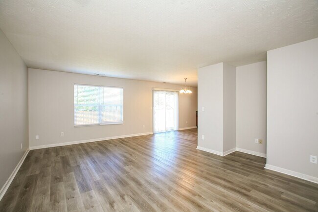 Photo - 2178 Rossington Ln