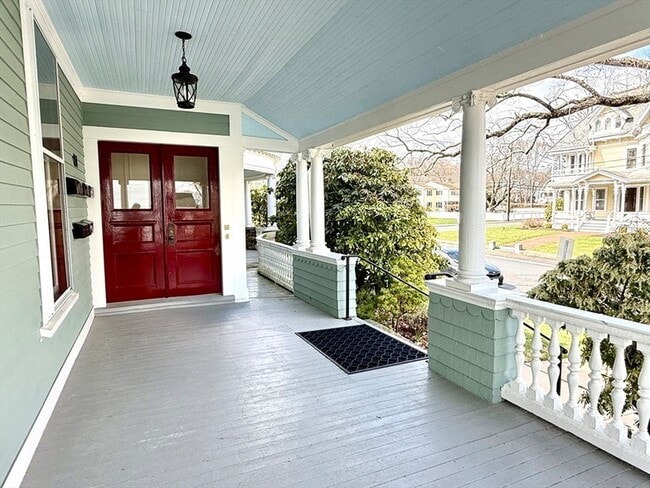 Photo - 114 Church St Unit 2