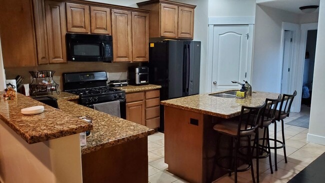 Photo - 4274 Lake Bridge Dr