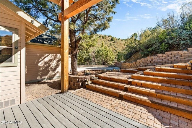 Photo - 1280 Majestic Vw Dr