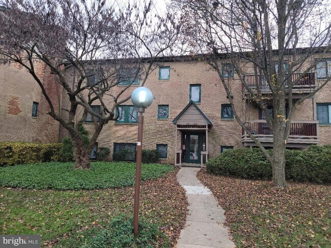 Photo - 6204 Highland Ct Unit 6204