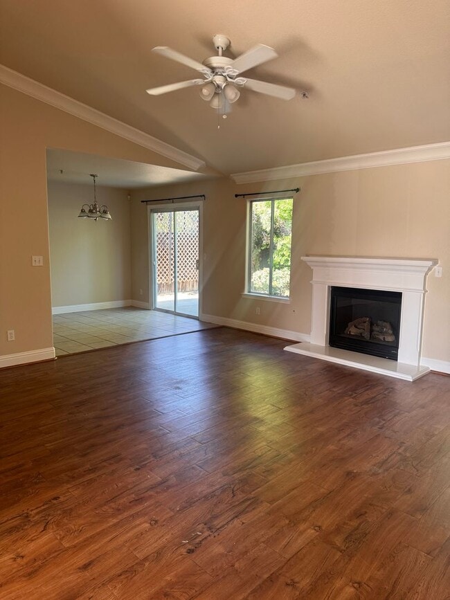 Photo - Charming 3 Bed/ 2 Bath Home. AVAILABLE NOW!!!!
