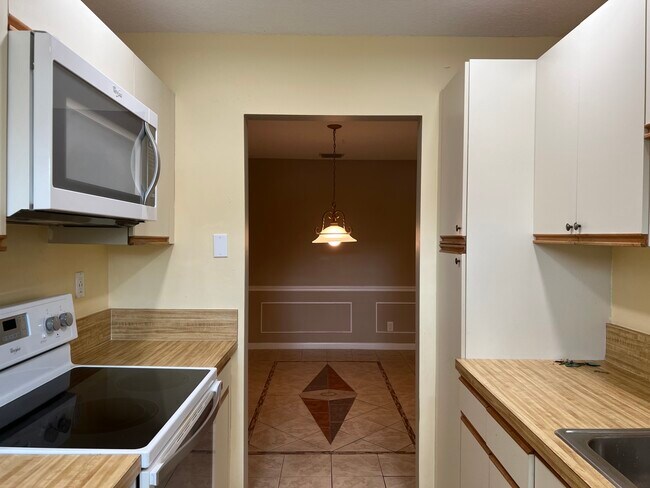 Photo - 1720 Lakefront Blvd Unit C