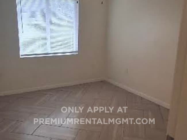 Photo - Exceptional Fully Remodeled 2-Bedroom, 2-Bath Duplex in University PlaceFenced Yard
