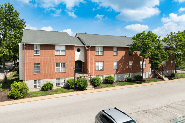 Building Photo - Caroline Place Rental