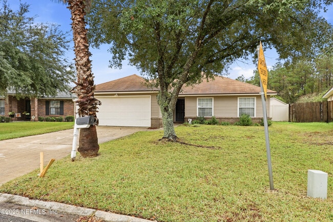 Photo - 1739 Saw Lake Drive