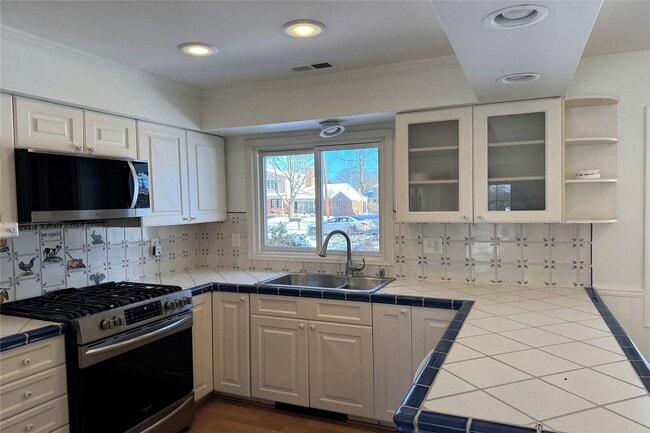 Photo - 4138 Westover Dr