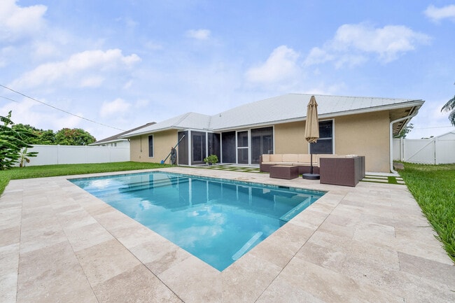 Photo - 1280 SW Kalevala Dr