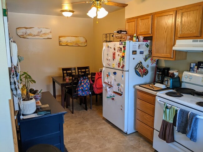 Photo - 512-514 Terrace Dr