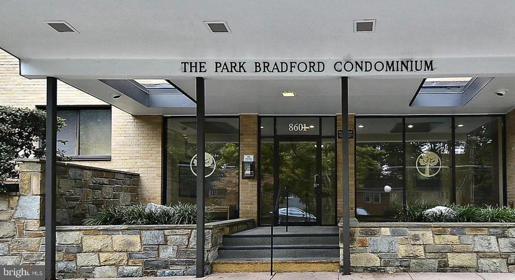 Photo - 8601 Manchester Rd Unit 217