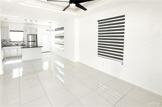 Photo - 16 Angelina Dr Unit 1