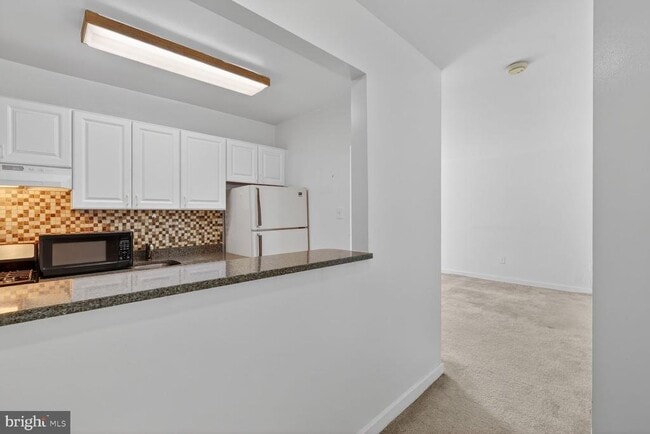 Photo - 1121 Arlington Blvd Unit 348