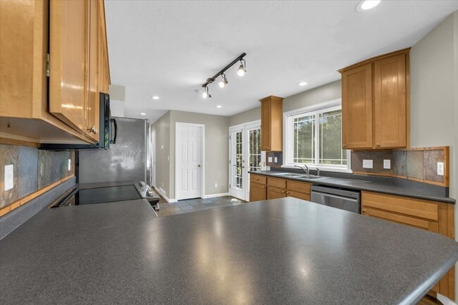 Photo - 685 E Union Pines Ct