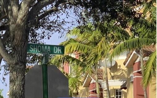 Photo - 2511 Shoma Dr