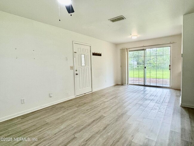 Photo - 10857 Dulawan Dr
