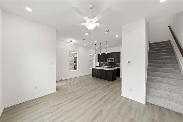 Photo - 713 Kerrville Ln