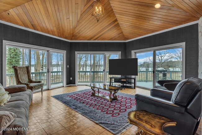 180 Hartshorne Rd