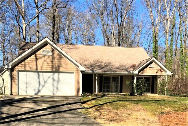 2221 Dee Dee Trl - 2221 Dee Dee Trl