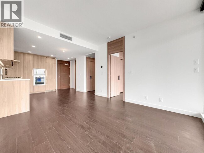 4890 Lougheed Hwy Unit 16xx