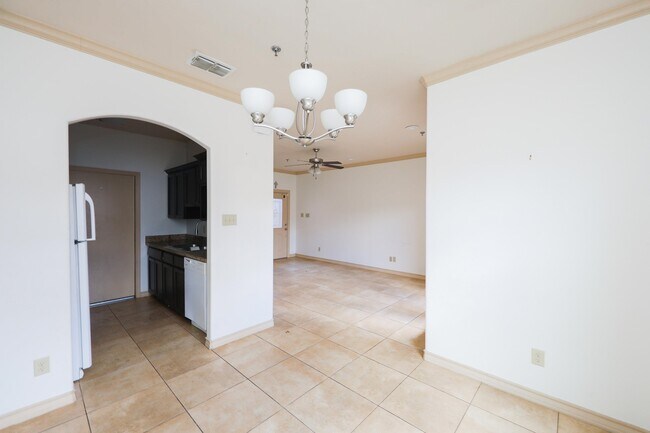 Photo - 10510 Sandia Dr Unit 402