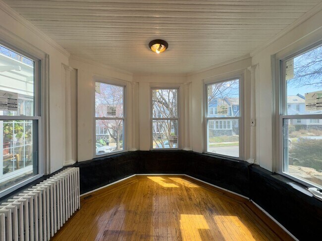 Photo - Spacious 3Beds/2Baths Inviting Home in a P...