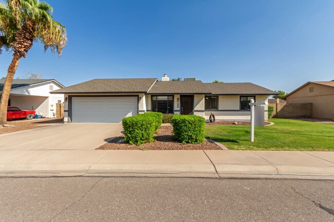 Charming 3-Bedroom, 2-Bath Home with AZ Ro... - Charming 3-Bedroom, 2-Bath Home with AZ Ro...