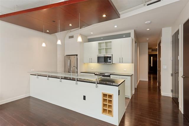 Building Photo - 2600 W 7th St Unit 1311